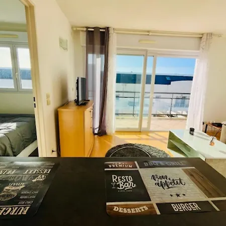 Appartement Charming Nest With Balcony *