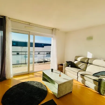 公寓 Charming Nest With Balcony 拉罗歇尔