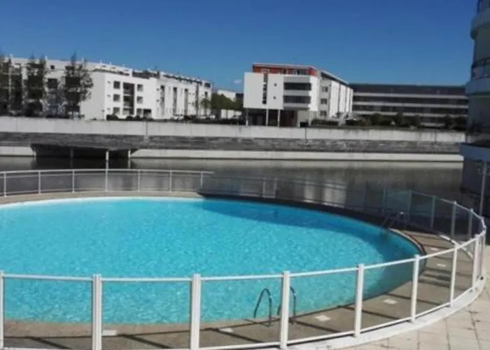 Charming Nest With Balcony